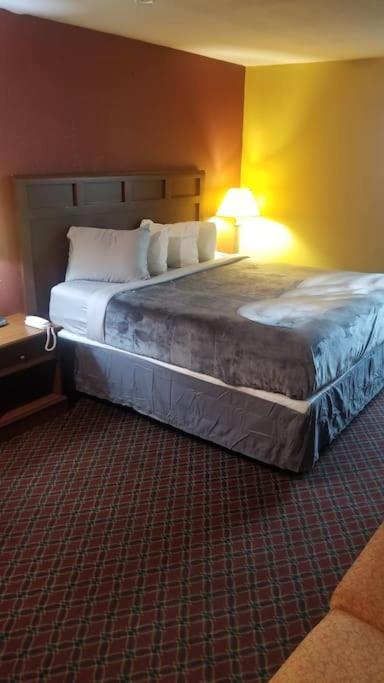Hotel 2 Queen Beds Hotel Room 240 Wi-Fi Booking Appartement